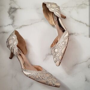 Badgley Mischka Womens Ginny D’Orsays Heels Pumps Wedding Shoes Sz 7.5
